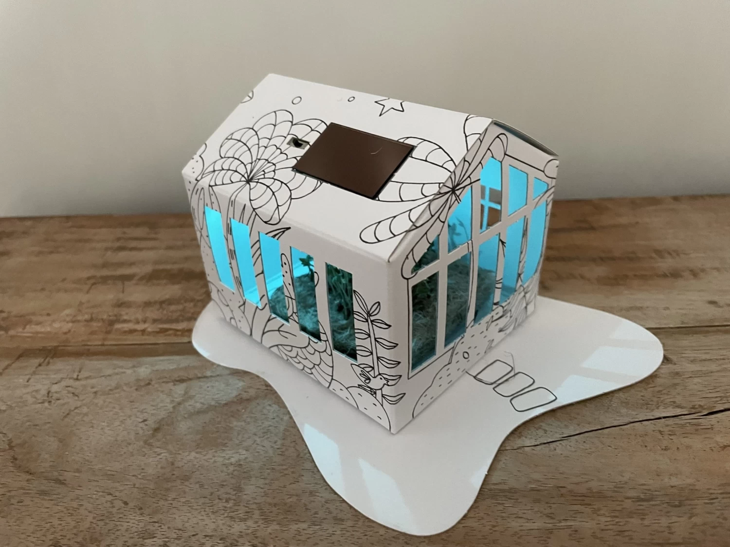 Litogami Zonne-energie Bouwpakketten Litogami Bouwpakket Tuinkas Met Zonnepaneel