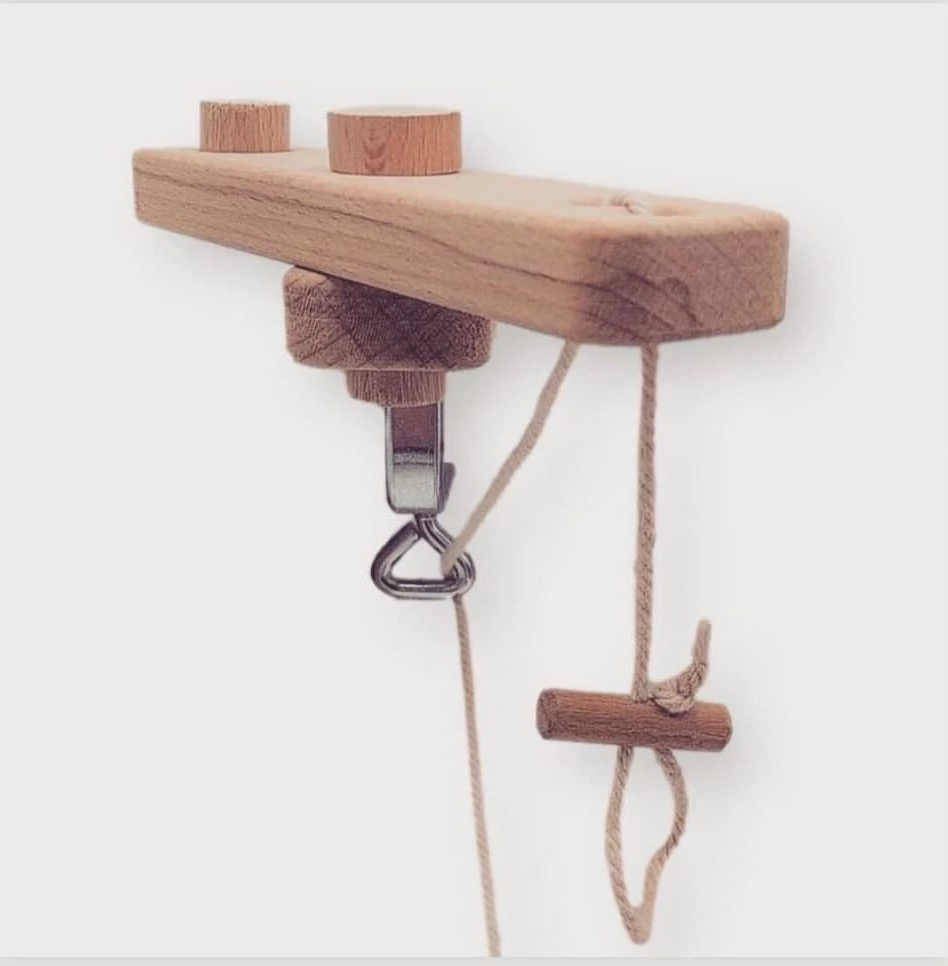 Speelbelovend Speelbelovend Houten Takel Of Hijskraan Tobias - Afbeelding 2